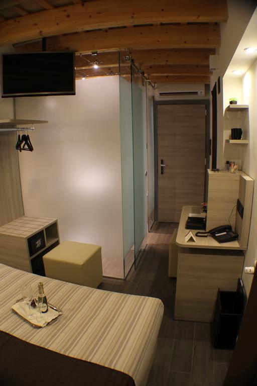 Hotel Trapani In Room photo